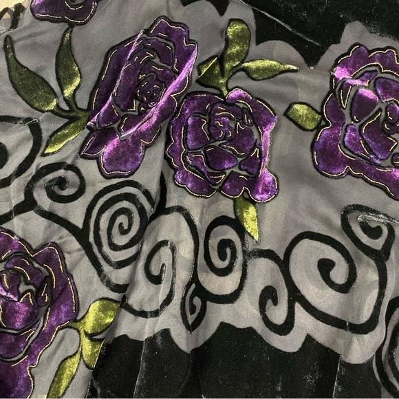 Vintage J & X Fringe Shall purple and black velvet silk - Picture 3 of 8